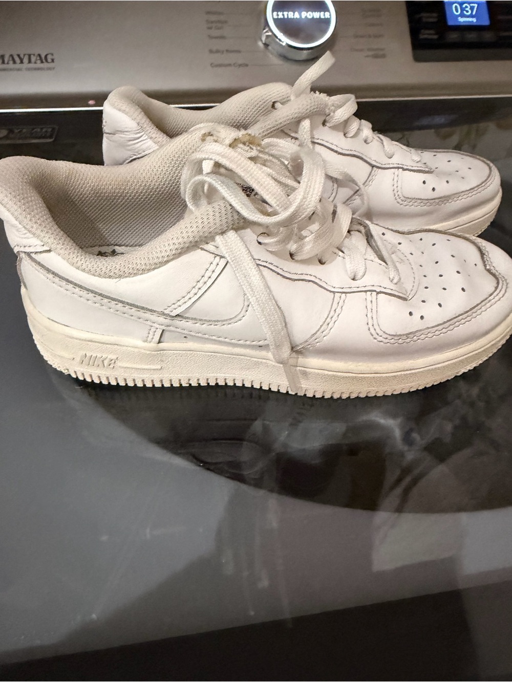 Nike Air Force 1 Kids White Low-Top Leather Sneakers